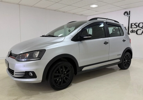 Volkswagen Fox 2017 Prata — foto 1 de 3