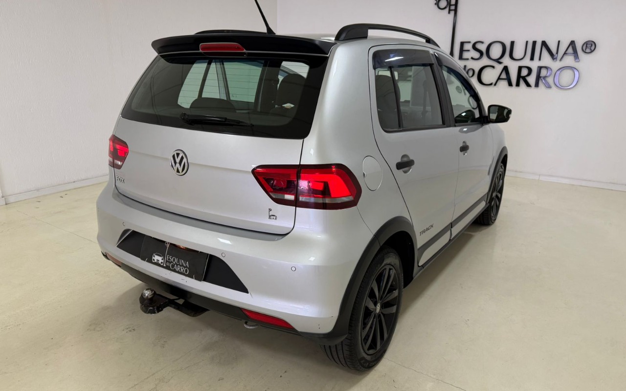 imagem-https://www.socarrao.com.br/sc-vehicle-images-prod/1479695/1778865539160-V2hhdHNBcHAgSW1hZ2UgMjAyNi0wNS0xMyBhdCAxNy4yMS4xOCAoMSkuanBlZw.jpeg