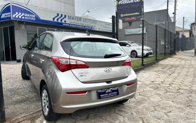 imagem-https://www.socarrao.com.br/sc-vehicle-images-prod/1480388/1788010162628-7760293_2_B_6dc3d07f51.jpeg