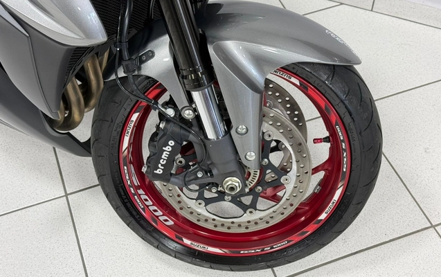 imagem-https://www.socarrao.com.br/sc-vehicle-images-prod/1480872/1778868801377-V2hhdHNBcHAgSW1hZ2UgMjAyNi0wNS0xNCBhdCAxNi4xMy4xMCAoMykuanBlZw.jpeg