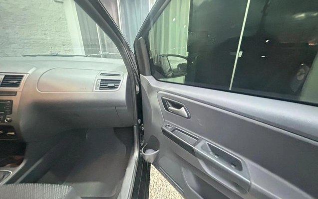imagem-https://www.socarrao.com.br/sc-vehicle-images-prod/1481387/1785518290903-7688624_17_B_108ee60a44.jpeg