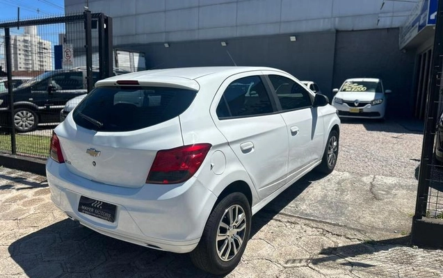 imagem-https://www.socarrao.com.br/sc-vehicle-images-prod/1481404/1788010220011-7816373_10_B_86a631b029.jpeg