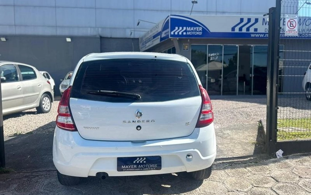 imagem-https://www.socarrao.com.br/sc-vehicle-images-prod/1481428/1788010268120-7800728_1_B_84acaf5b9c.jpeg