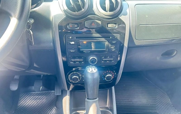 imagem-https://www.socarrao.com.br/sc-vehicle-images-prod/1481428/1788010268131-7800728_3_B_a53b107324.jpeg