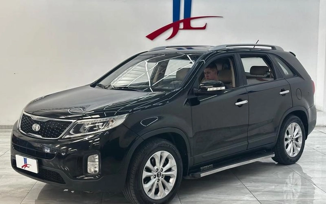 imagem-https://www.socarrao.com.br/sc-vehicle-images-prod/1482409/1788527277107-7926887_17_B_01d214db42.jpeg