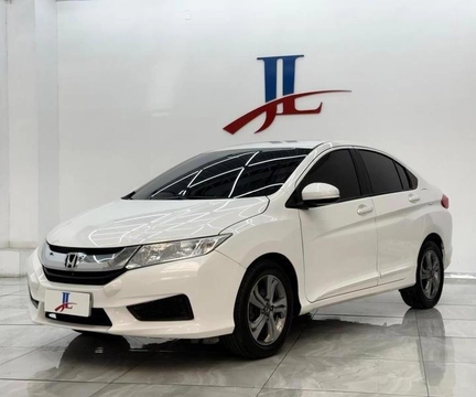 Honda City 2015 Branco — foto 1 de 3