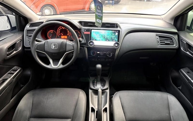 imagem-https://www.socarrao.com.br/sc-vehicle-images-prod/1482411/1788527283590-7947641_5_B_434b8dfd54.jpeg
