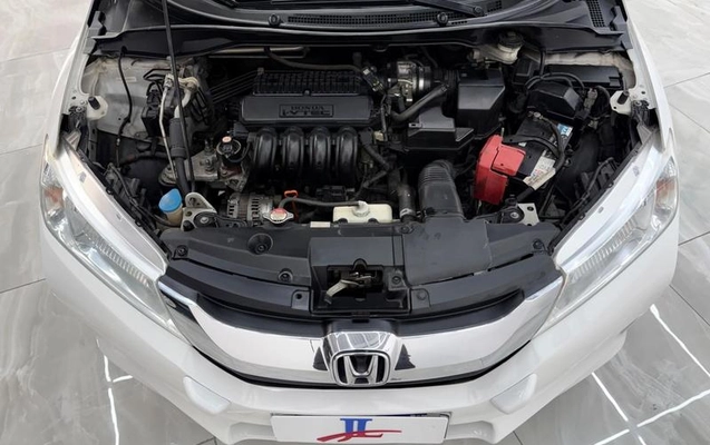 imagem-https://www.socarrao.com.br/sc-vehicle-images-prod/1482411/1788527283615-7947641_9_B_3a5d186edc.jpeg