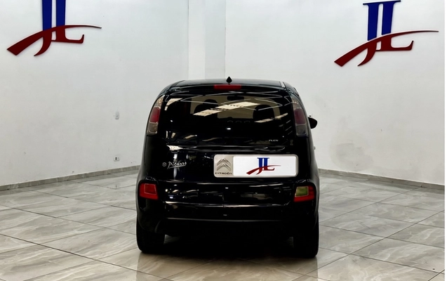 imagem-https://www.socarrao.com.br/sc-vehicle-images-prod/1482425/1788527291431-8025262_4_B_6e9b66bc44.png