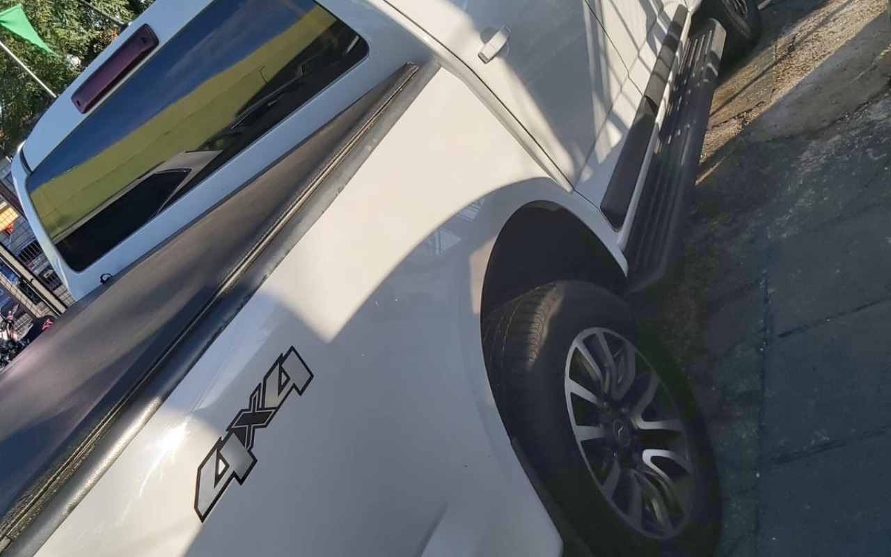 imagem-https://www.socarrao.com.br/sc-vehicle-images-prod/1482437/1778871332061-V2hhdHNBcHAgSW1hZ2UgMjAyNi0wNS0wNCBhdCAxNi40NS4xNSAoMikuanBlZw.jpeg