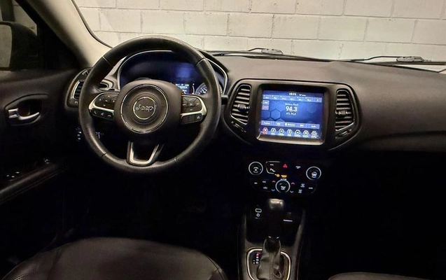 imagem-https://www.socarrao.com.br/sc-vehicle-images-prod/1482786/1782826754150-8053034_9_B_0fed67d588.jpeg