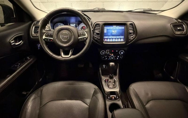 imagem-https://www.socarrao.com.br/sc-vehicle-images-prod/1482786/1782826754155-8053034_13_B_3ffbbfb27e.jpeg