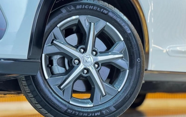 imagem-https://www.socarrao.com.br/sc-vehicle-images-prod/1482870/1787927027513-8086265_3_B_c443d10601.jpeg