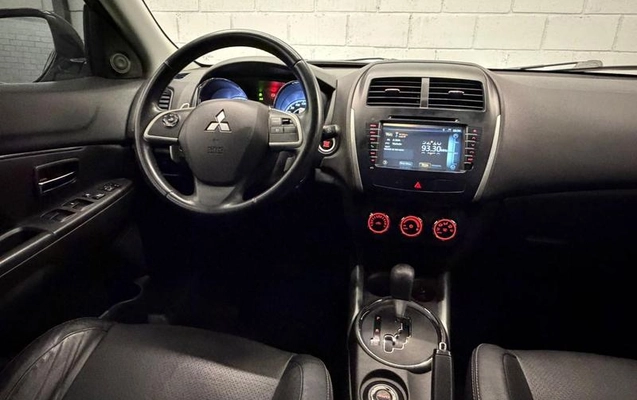 imagem-https://www.socarrao.com.br/sc-vehicle-images-prod/1483032/1782826503257-8089441_11_B_4f7aa8142d.jpeg