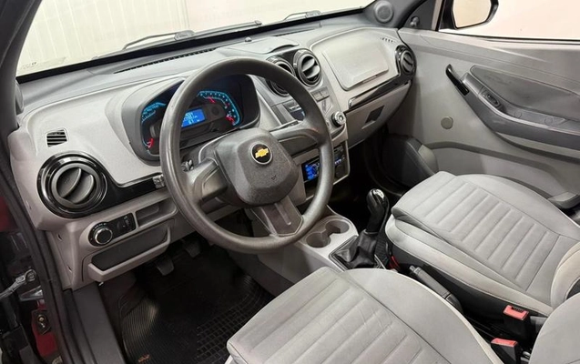 imagem-https://www.socarrao.com.br/sc-vehicle-images-prod/1483338/1789483888731-8031542_2_B_e1db13cebb.jpeg