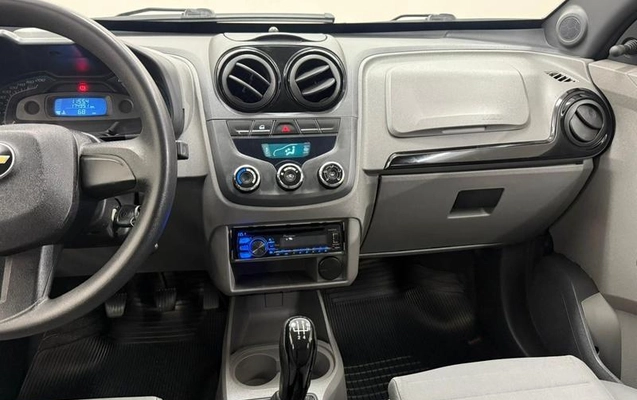 imagem-https://www.socarrao.com.br/sc-vehicle-images-prod/1483338/1789483888736-8031542_12_B_66225eb583.jpeg