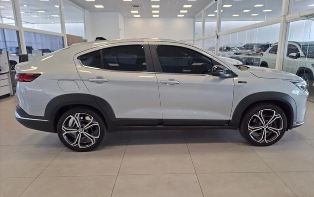 imagem-https://www.socarrao.com.br/sc-vehicle-images-prod/1483520/1789133970220-87082830-3f53-49b4-a815-0d6f08e7407020260813140040.jpeg