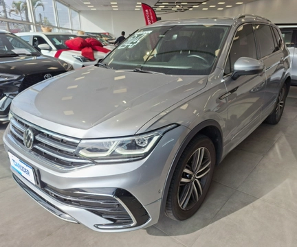 Volkswagen Tiguan 2024 Prata — foto 1 de 3