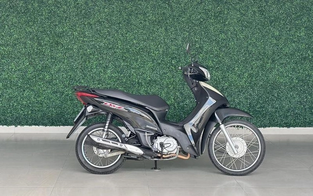 imagem-https://www.socarrao.com.br/sc-vehicle-images-prod/1484570/1780661172387-8089366_10_B_3bbf8ab55a.jpeg