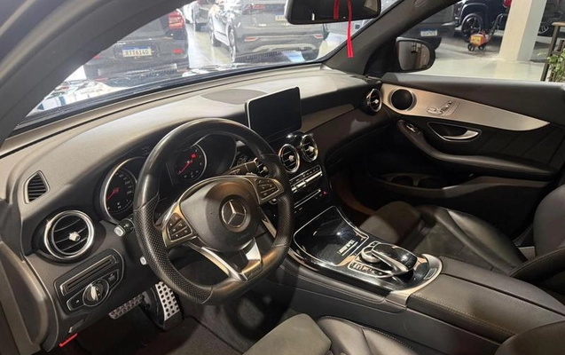 imagem-https://www.socarrao.com.br/sc-vehicle-images-prod/1485200/1789568886859-8093498_9_B_8bdb14f18f.jpeg