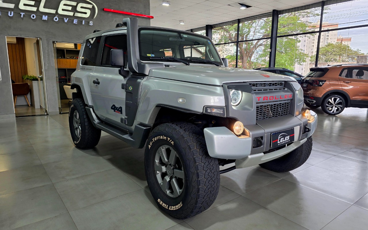 imagem-https://www.socarrao.com.br/sc-vehicle-images-prod/1486316/1778878036107-MjAyNjA1MTRfMDk1ODI1LmpwZw.jpg