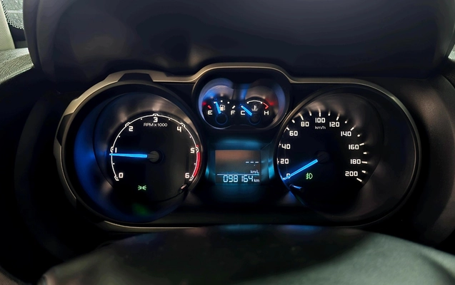 imagem-https://www.socarrao.com.br/sc-vehicle-images-prod/1486316/1778878036680-MjAyNjA1MTRfMTAwMTAyLmpwZw.jpg