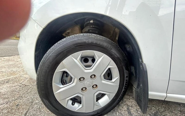 imagem-https://www.socarrao.com.br/sc-vehicle-images-prod/1486711/1781641536401-7770906_0_B_adac3a302e.jpeg
