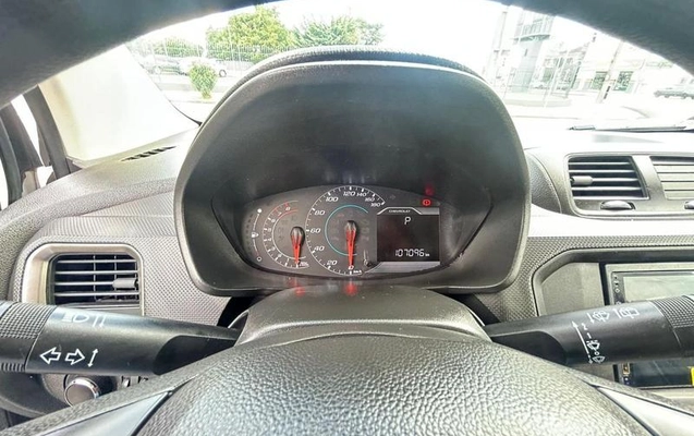 imagem-https://www.socarrao.com.br/sc-vehicle-images-prod/1486711/1781641536407-7770906_0_B_75f065d05a.jpeg