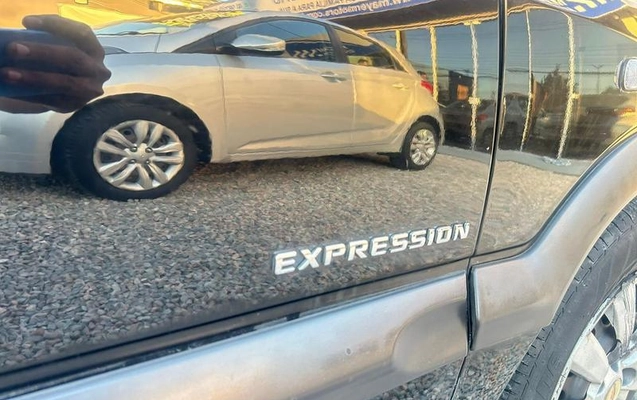 imagem-https://www.socarrao.com.br/sc-vehicle-images-prod/1486739/1781640766978-7760798_14_B_fd141bf8c5.jpeg