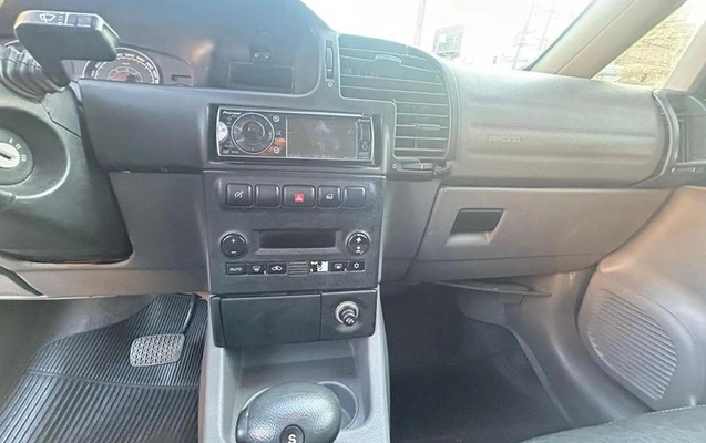 imagem-https://www.socarrao.com.br/sc-vehicle-images-prod/1486739/1781640766987-7760798_1_B_1f0a4c74e8.jpeg