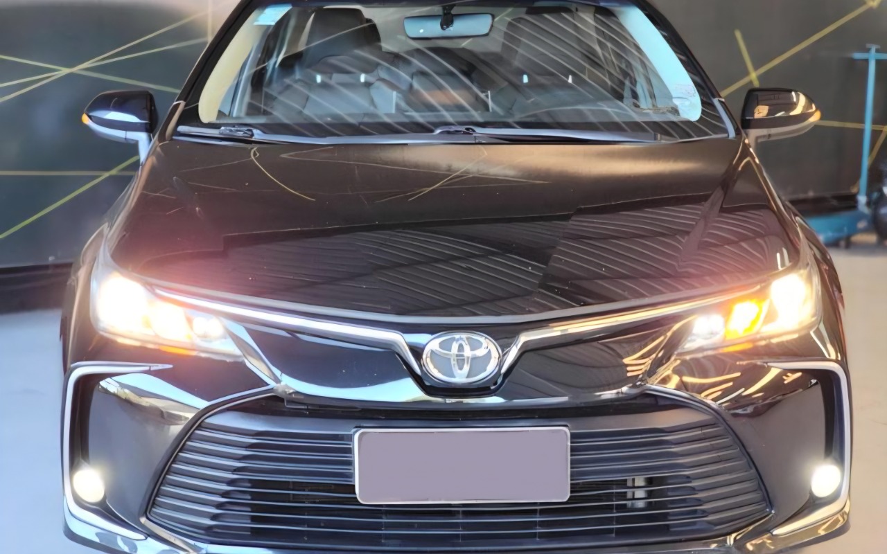 Toyota Corolla XEi 2.0 Flex 16V Aut. na cor Preto em Pinhais / PR - 1491870
