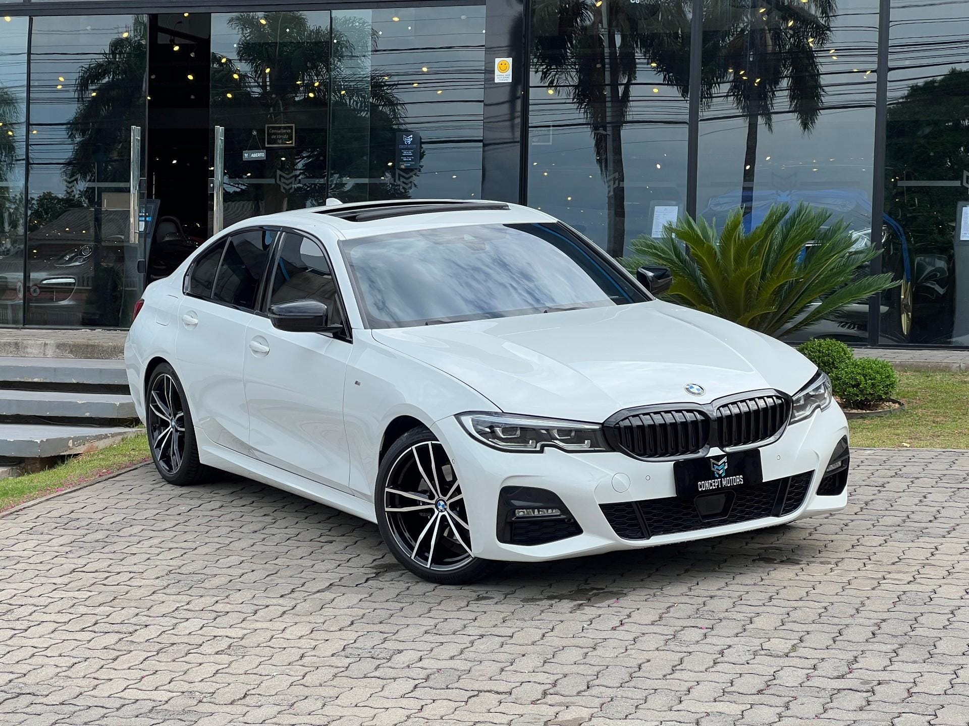 BMW 320i 2.0 TB M Sport A.Flex/M.Sport 4p na cor Branco no Passo Fundo / RS - 14952