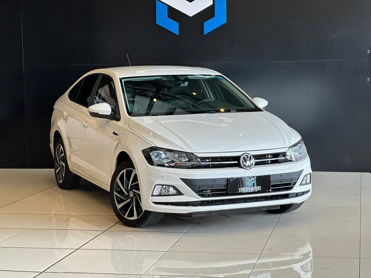 Volkswagen Virtus Highline 200 TSI 1.0 Flex 12V Aut na cor Branco no Passo Fundo / RS - 15010