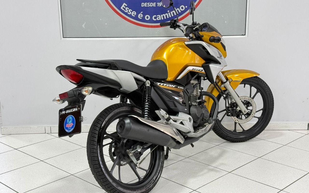 imagem-https://www.socarrao.com.br/sc-vehicle-images-prod/1506426/1778938229156-V2hhdHNBcHAgSW1hZ2UgMjAyNi0wNC0xNyBhdCAxMi4yNy4zMCAoMSkuanBlZw.jpeg