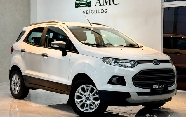 imagem-https://www.socarrao.com.br/sc-vehicle-images-prod/1506455/1778942384636-V2hhdHNBcHAgSW1hZ2UgMjAyNi0wNS0xNiBhdCAxMC41MS4zOCAoMSkuanBlZw.jpeg