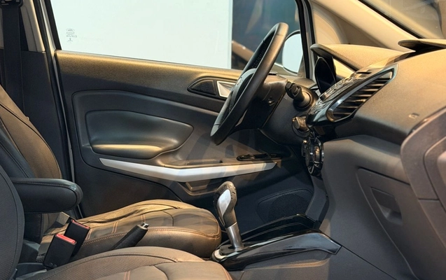 imagem-https://www.socarrao.com.br/sc-vehicle-images-prod/1506455/1778942385122-V2hhdHNBcHAgSW1hZ2UgMjAyNi0wNS0xNiBhdCAxMC41MS4zNSAoMikuanBlZw.jpeg