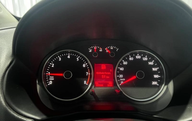 imagem-https://www.socarrao.com.br/sc-vehicle-images-prod/1506478/1789390943392-8094539_8_B_8f2c6f624b.jpeg