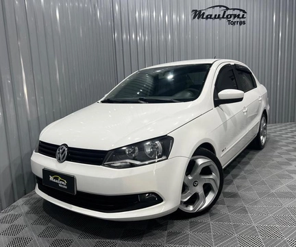 Volkswagen Voyage 2014 Branco — foto 1 de 3