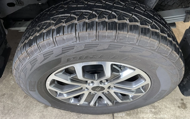 imagem-https://www.socarrao.com.br/sc-vehicle-images-prod/1506488/1788960115472-app-photos-qP0XxCDe3BfpCYwqdM79hugrPYhsycLG.jpg