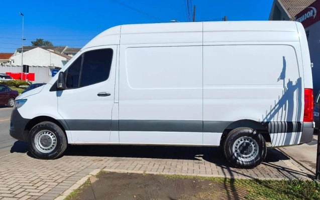 imagem-https://www.socarrao.com.br/sc-vehicle-images-prod/1506581/1791494611009-uOgFhwylACJmhr1nsr3HBPHAYptDZR4H.jpg