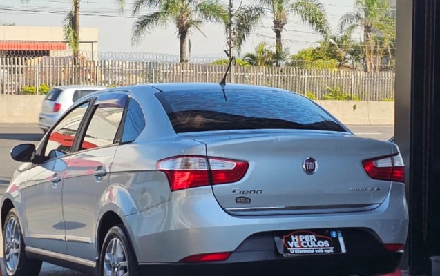 imagem-https://www.socarrao.com.br/sc-vehicle-images-prod/1506674/1778942934362-ODNhNTBmNjItODM5MC00MTlhLThhYzMtMzc3YjcyNTBiOTc1LmpwZw.jpg