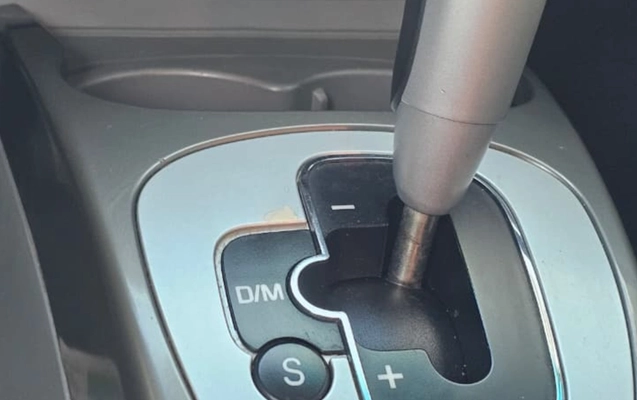 imagem-https://www.socarrao.com.br/sc-vehicle-images-prod/1506674/1778942934961-Zjg3YzhhYTctNWI1OS00MTBjLTkyMmEtNGFhMTk3YWU2NTkxLmpwZw.jpg