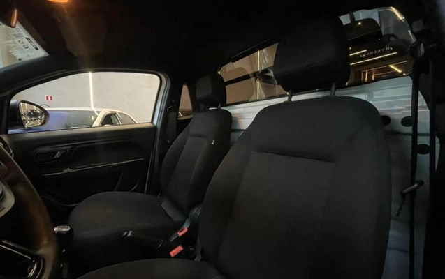 imagem-https://www.socarrao.com.br/sc-vehicle-images-prod/1506709/1779122265838-8094349_9_B_b9daf8004c.jpeg