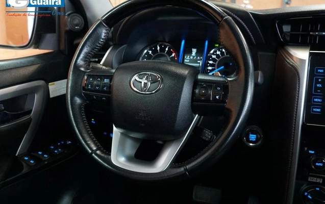 imagem-https://www.socarrao.com.br/sc-vehicle-images-prod/1506716/1789567868286-8094863_13_B_c0b34d56cb.jpeg