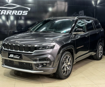 Jeep Commander 2024 Cinza — foto 1 de 3