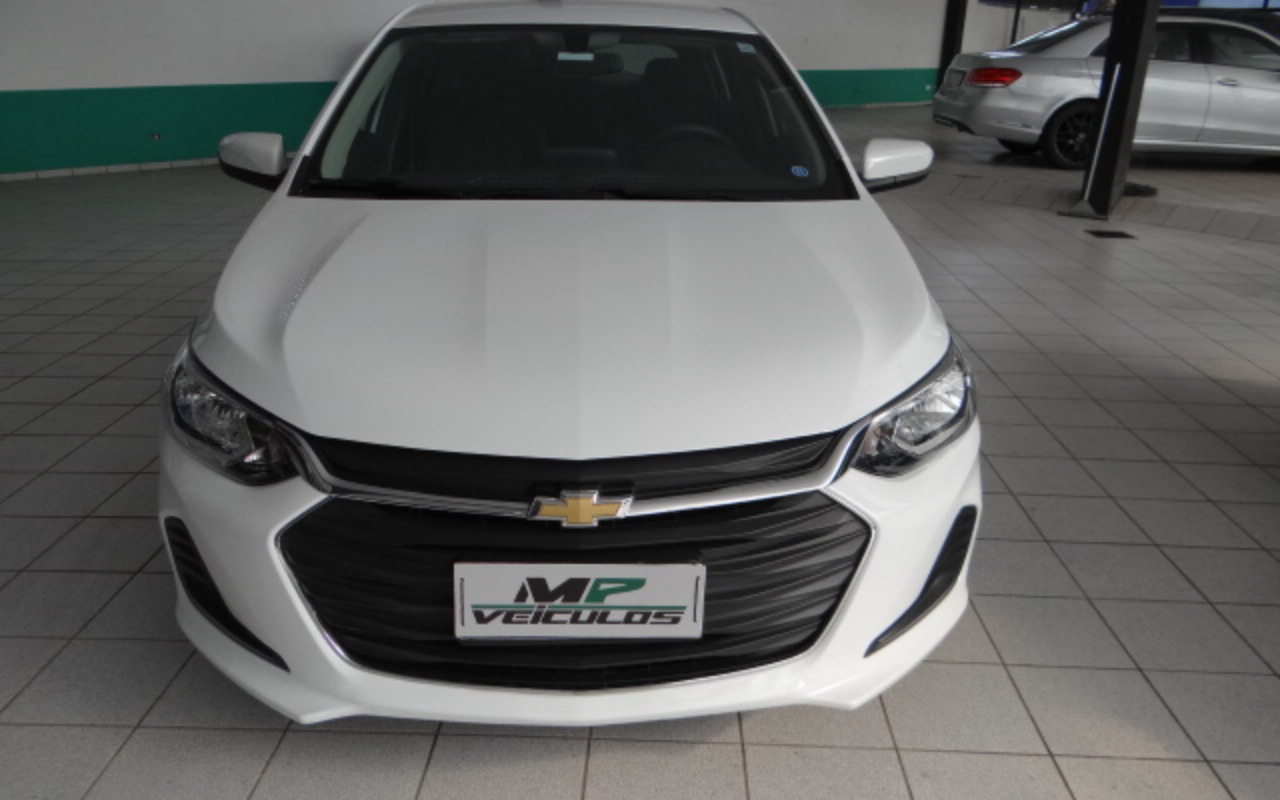 Chevrolet Onix 2023 Branco — foto 1 de 3