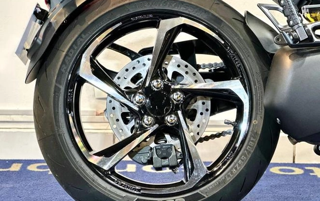 imagem-https://www.socarrao.com.br/sc-vehicle-images-prod/1506914/1781108758591-8053893_12_B_96e9c4f9e8.jpeg