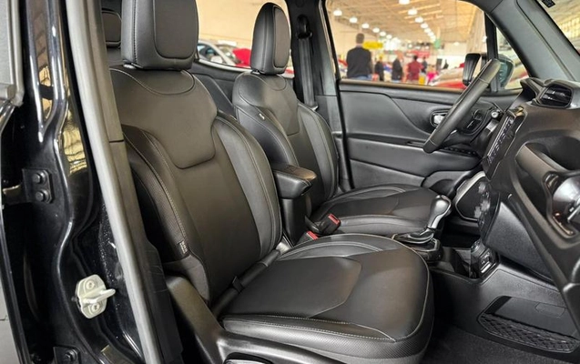 imagem-https://www.socarrao.com.br/sc-vehicle-images-prod/1506939/1781041192706-8042514_11_B_771e0f1978.jpeg