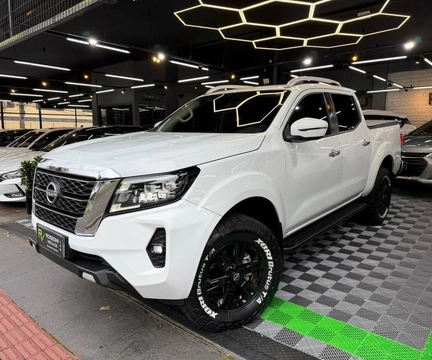 Nissan Frontier 2024 Branco — foto 1 de 3