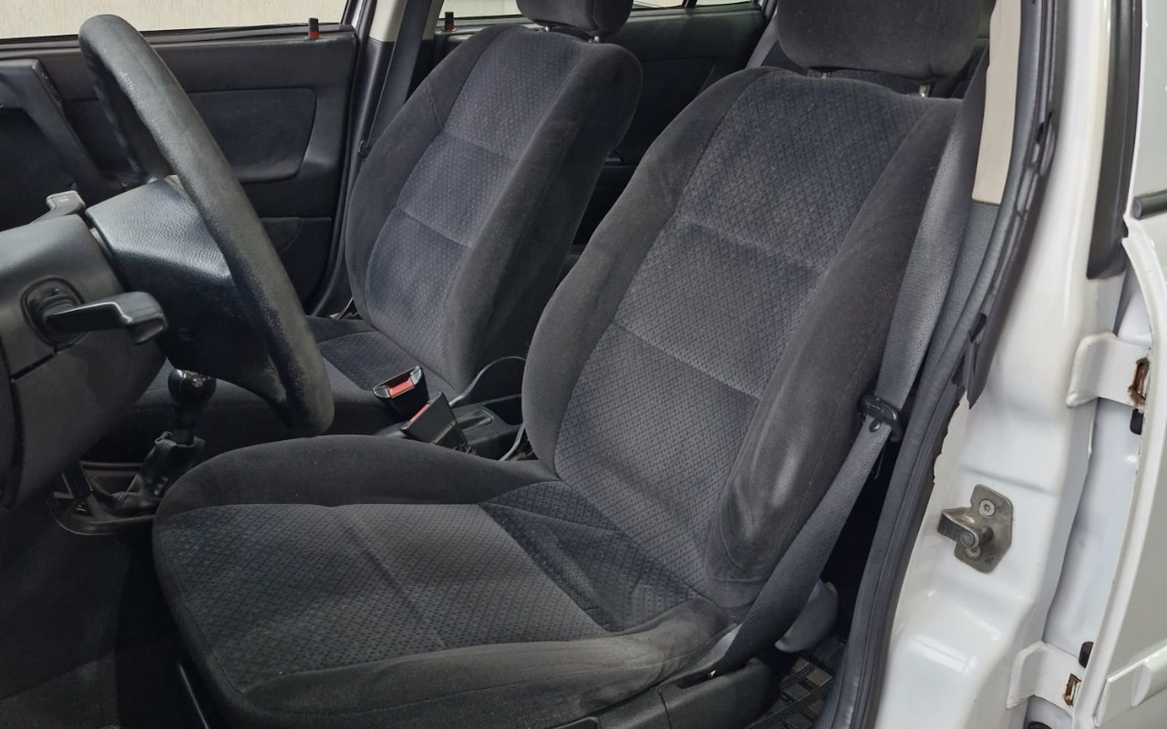 imagem-https://www.socarrao.com.br/sc-vehicle-images-prod/1507350/1778957423684-MTEuanBlZw.jpeg